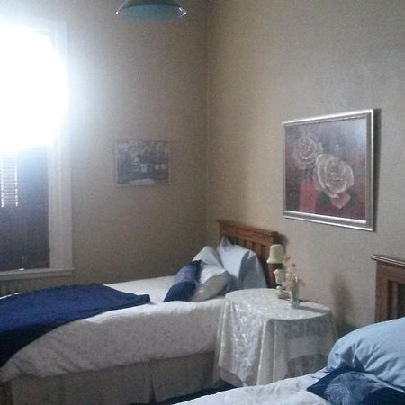 Rose Corner Inn Hillsdale Bagian luar foto